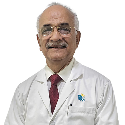 Dr. Deepak Arora, General and Laparoscopic Surgeon in noida