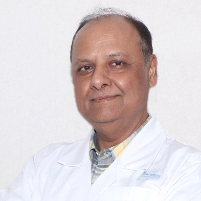 Dr Vijay Kumar Mittal, General & Laparoscopic Surgeon in l i c patna