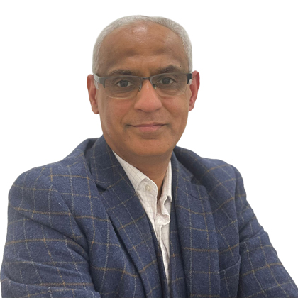 Dr. Kapil Kumar, Orthopaedician in shakarpur east delhi
