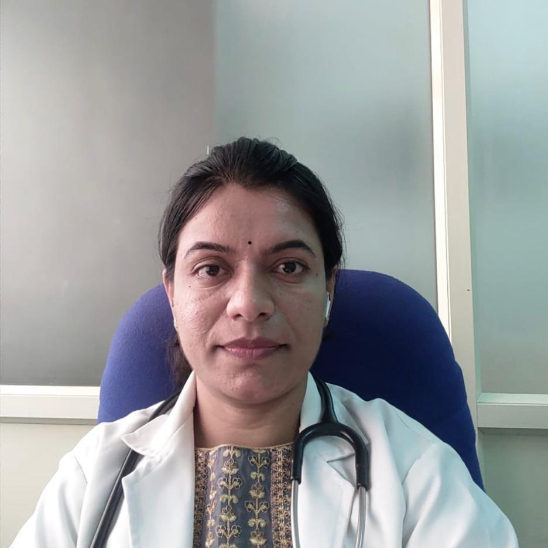 Dr Niveditha S, General Physician/ Internal Medicine Specialist Online