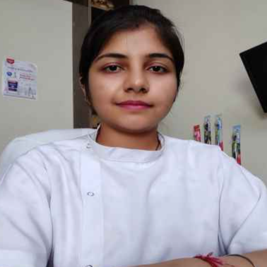 Dr. Shubhda Malhotra, Dentist in dwarikapuri jaipur