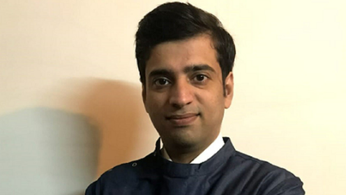 Dr. Vineet Kapoor