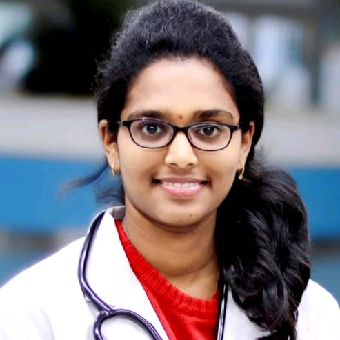 Dr.vaishnavi Koppolu, General Physician/ Internal Medicine Specialist in karwan sahu hyderabad