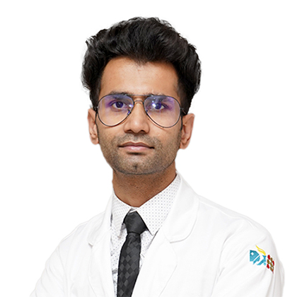 Dr Vijay P Raturi, Radiation Specialist Oncologist in cpmg campus lucknow