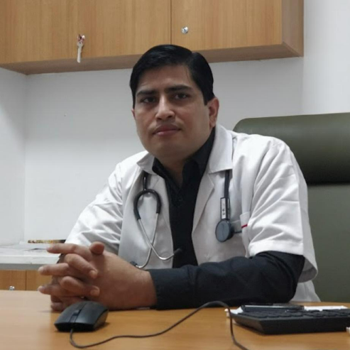 Dr. Amit Beniwal, Family Physician in faridabad sector 16a faridabad