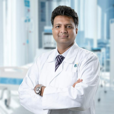 Dr. Vijay Agarwal, Medical Oncologist in mico layout bengaluru